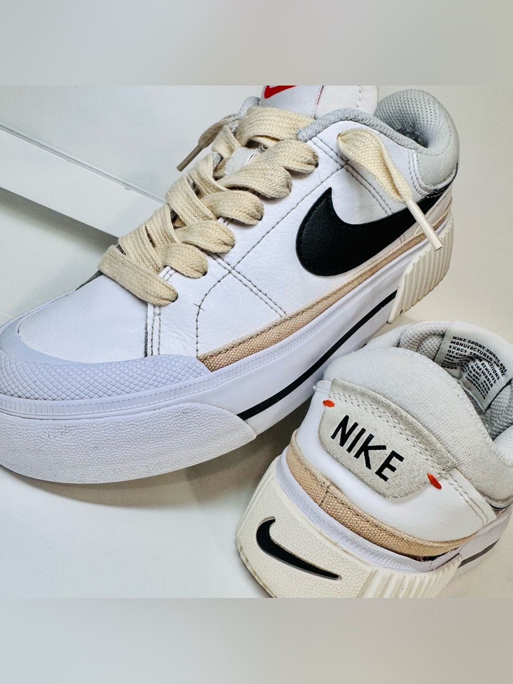Nike Court Legacy Lift Platform Women’s 6 | Cream Lace Upgrade White Black